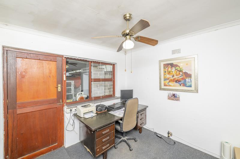 3 Bedroom Property for Sale in Clamhall Western Cape